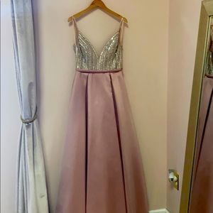 XSCAPE New York company